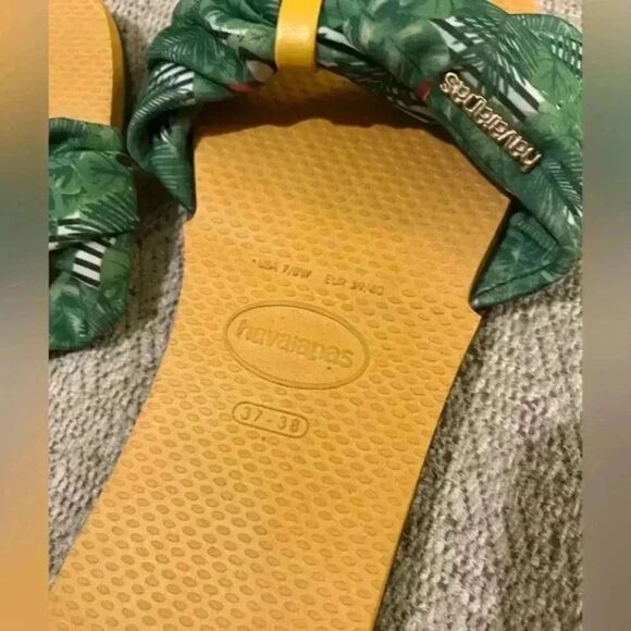 Tropical Print Bow Slide Sandals with Yellow Sole Summer Beach Flip Flops - Picture 6 of 6